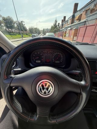 Volkswagen Golf 2001