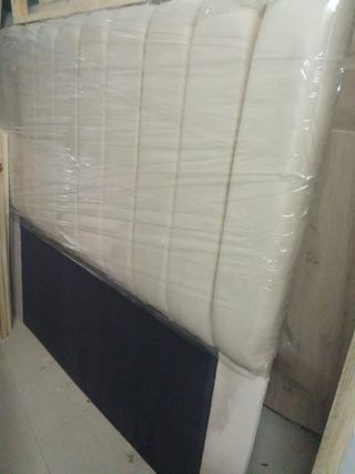 Cabecero de cama beige