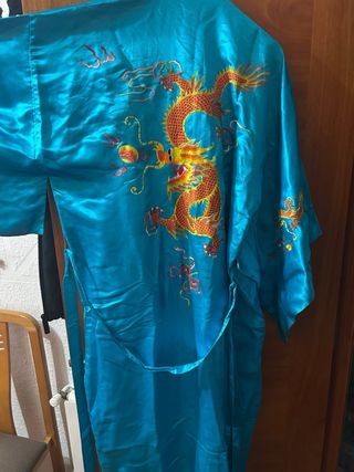 Bata Kimono de rayón bordada