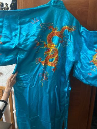 Bata Kimono de rayón bordada