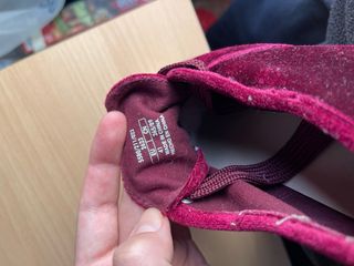 Zapatillas de terciopelo burdeos