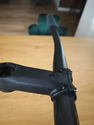 Manillar y Tija Telescópica MTB