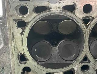 116183 7700111490 culata renault laguna ii 2.0 16v