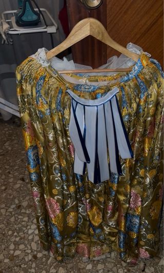 Traje de Fallera