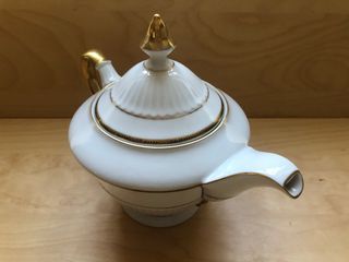 Teiera in porcellana Schumann