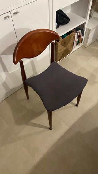 Mesa comedor extensible y 4 sillas