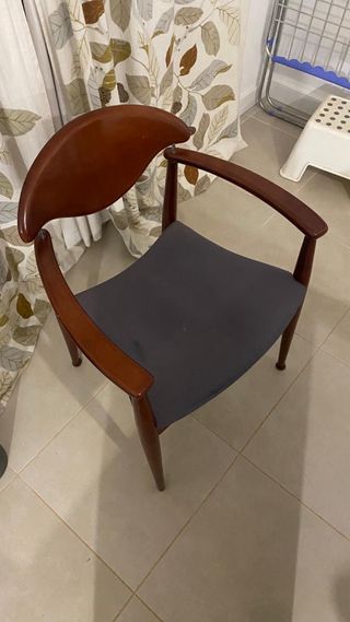 Mesa comedor extensible y 4 sillas