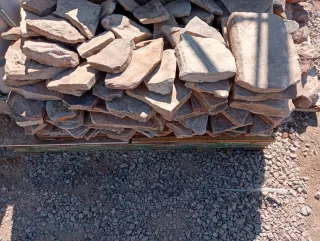 Piedras musgo para alicatar