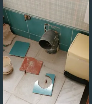 Fontanero electricista y pintura 695606846