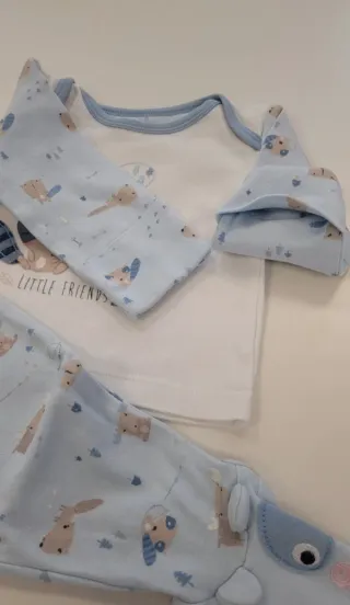 Pijama bebé dos piezas estampado animales