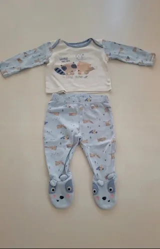 Pijama bebé dos piezas estampado animales