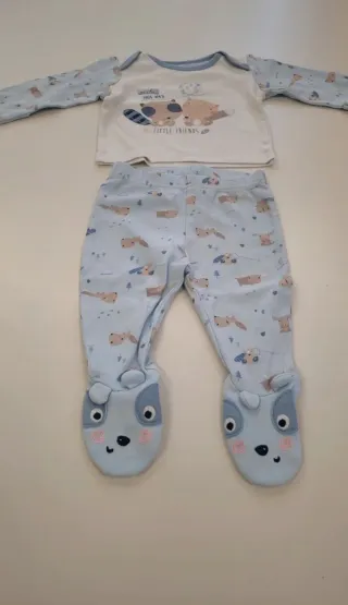 Pijama bebé dos piezas estampado animales