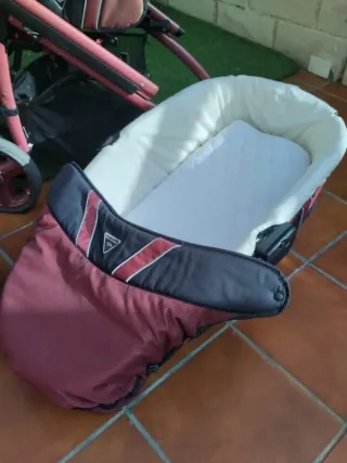 Carro de bebé 3 piezas: Silla, Capazo y Maxicosi