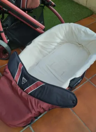 Carro de bebé 3 piezas: Silla, Capazo y Maxicosi