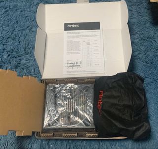 Fuente Alimentación Antec EDGE 750W 80 PLUS Gold