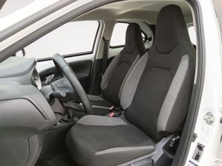 Toyota Aygo X Cross x-play