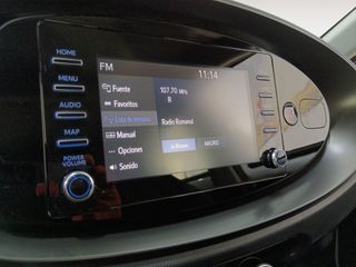 Toyota Aygo X Cross x-play