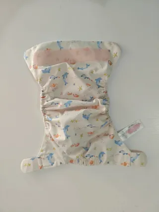 Pañal de tela para bebé con diseño marino