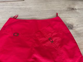 Falda midi roja talla 36