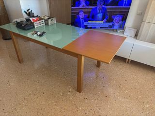 Mesa comedor extensible madera y cristal