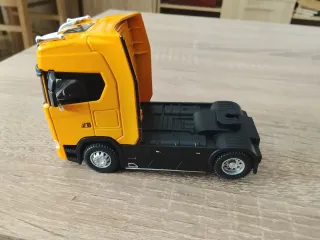 Camión Scania Juguete Metal Naranja