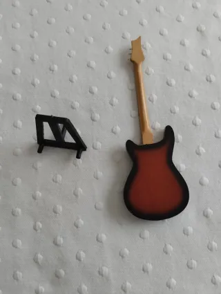 Figura Decorativa Guitarra Eléctrica