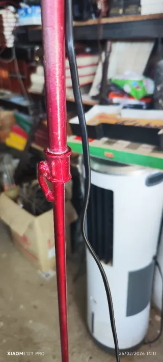 Lámpara de pie industrial antigua