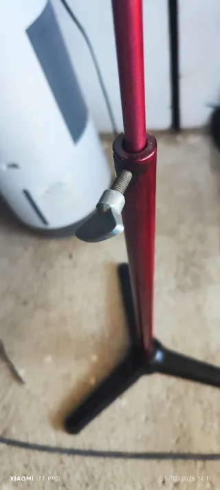 Lámpara de pie industrial antigua