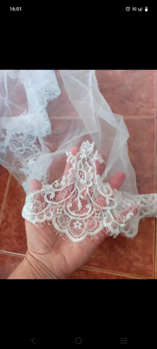 Vestido de Novia Talla 38-40 Marca ROSA CLARá