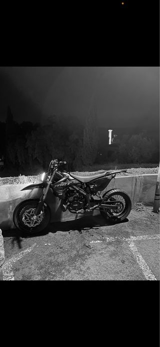 RIEJU MRT PRO 50 Supermotard Negra/Morada