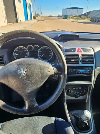 Peugeot 307