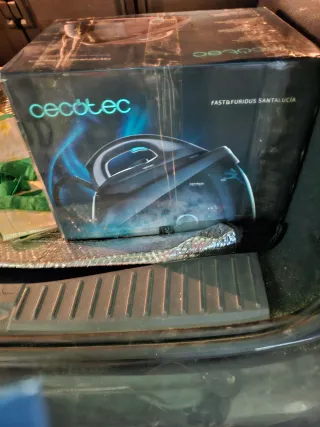 Centro de planchado Cecotec nuevo