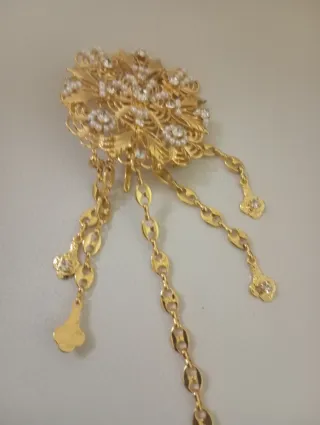 Broche dorado con colganty pedrería Para palmito
