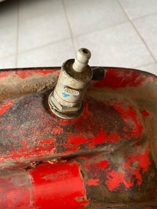 Depósito Montesa Rojo