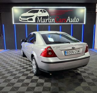 FORD Mondeo 1.8i 16v Futura