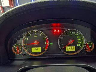 FORD Mondeo 1.8i 16v Futura