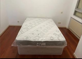 Colchón y canapé nuevo