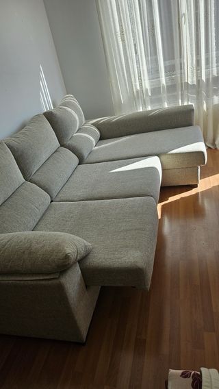 Sofá modular con chaiselongue