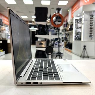PORTAIL HP ELITEBOOK 845 G7 AMD RYZEN 5 PRO 4650U 16GB RAM 256GB SSD + CARGADOR