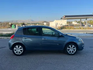 Renault Clio 2011