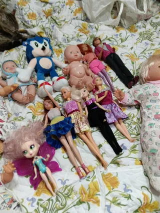 Lote de muñecas antiguas