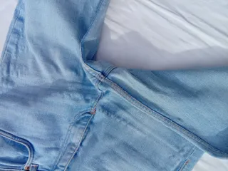 Pantalones vaqueros Zara Talla 38