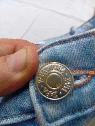 Pantalones vaqueros Zara Talla 38