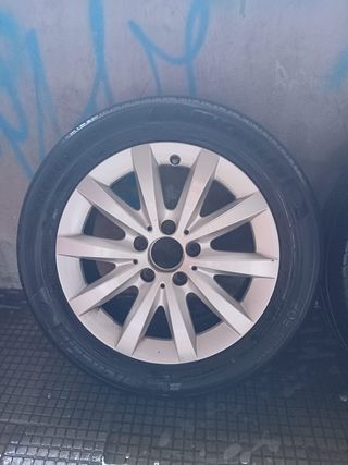 Llantas 16 4 unidades Mercedes