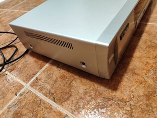 Reproductor DVD Emerson EMD-2100 con mando