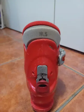 Botas de esquí Nórdica para niño.Talla 18,5cm.