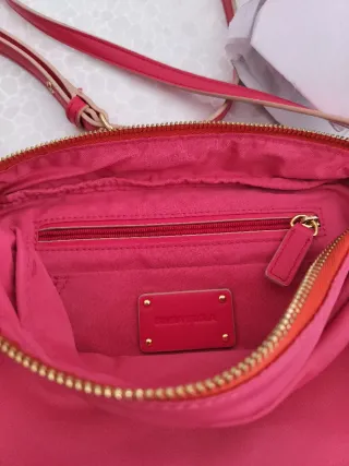 Bolso bandolera fucsia Bimba y Lola