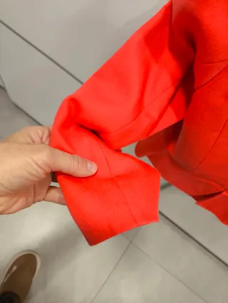 Chaqueta Zara Roja Talla XS