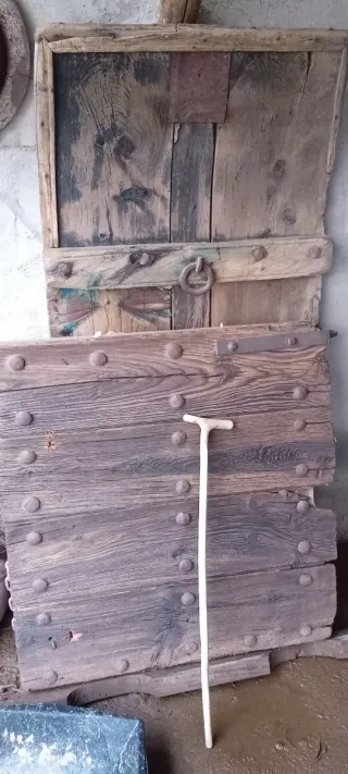 Trilla antigua de madera