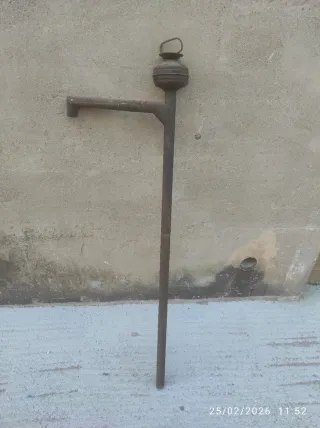 Bomba para líquidos antigua